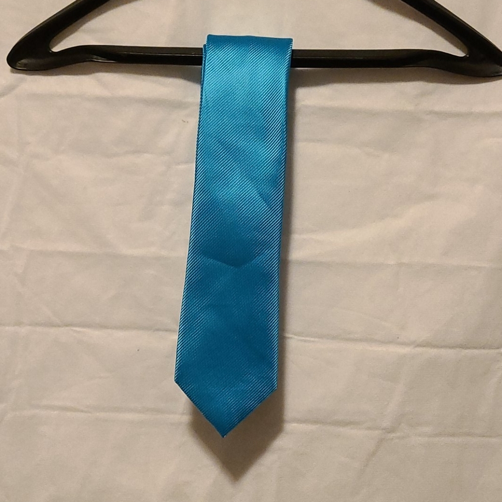 🆕️ with tags! Light Blue Geoffery Beene Men's Tie
